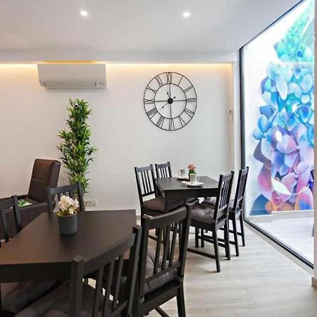 Faro Clara Suites Bagian luar foto