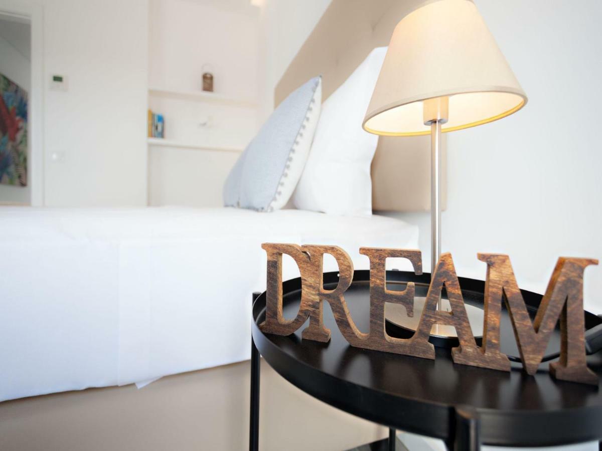 Faro Clara Suites Bagian luar foto
